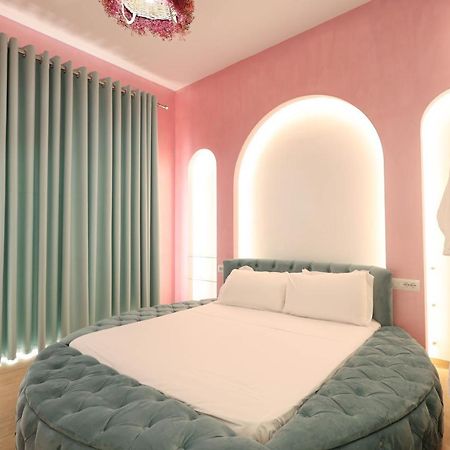 Relax Hotel Εξαμίλιο Εξωτερικό φωτογραφία